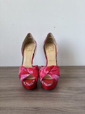 Christian Louboutin Heels Platform Peep To Flower Print Authentic Sz 7 US❤️